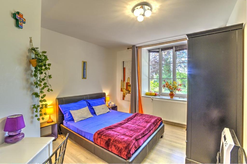 Bed and Breakfast L'Amarre Aux Anges Cormatin Экстерьер фото