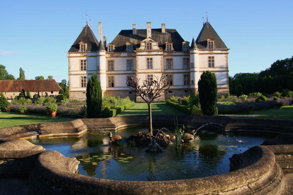 Bed and Breakfast L'Amarre Aux Anges Cormatin Экстерьер фото