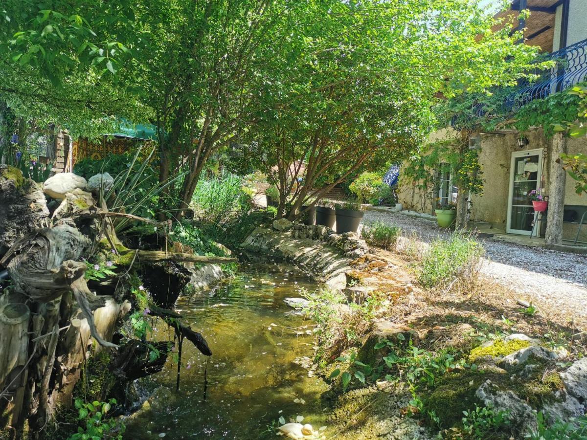 Bed and Breakfast L'Amarre Aux Anges Cormatin Экстерьер фото