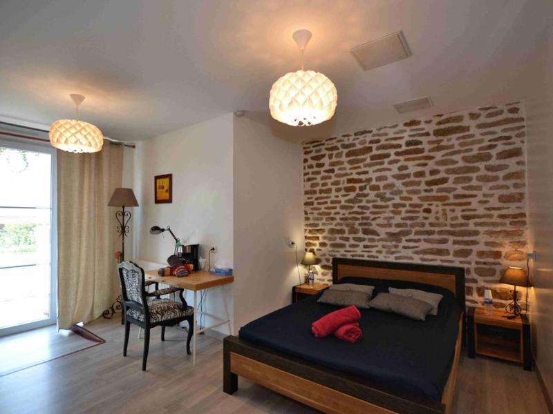 Bed and Breakfast L'Amarre Aux Anges Cormatin Экстерьер фото