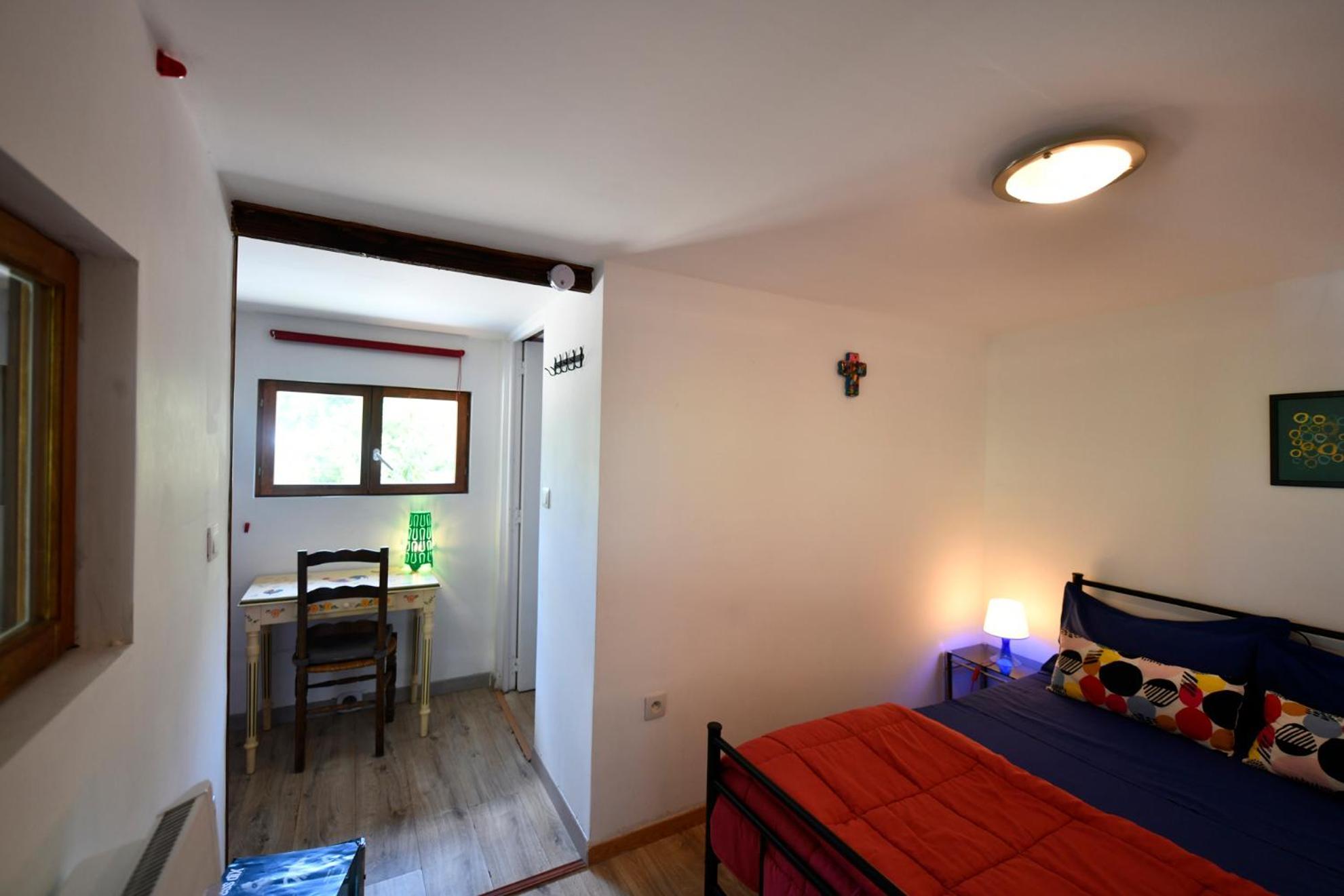 Bed and Breakfast L'Amarre Aux Anges Cormatin Экстерьер фото